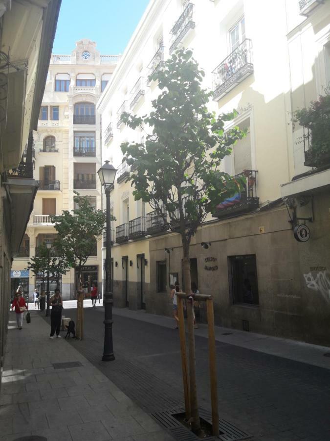 New Go Inn Madri Exterior foto