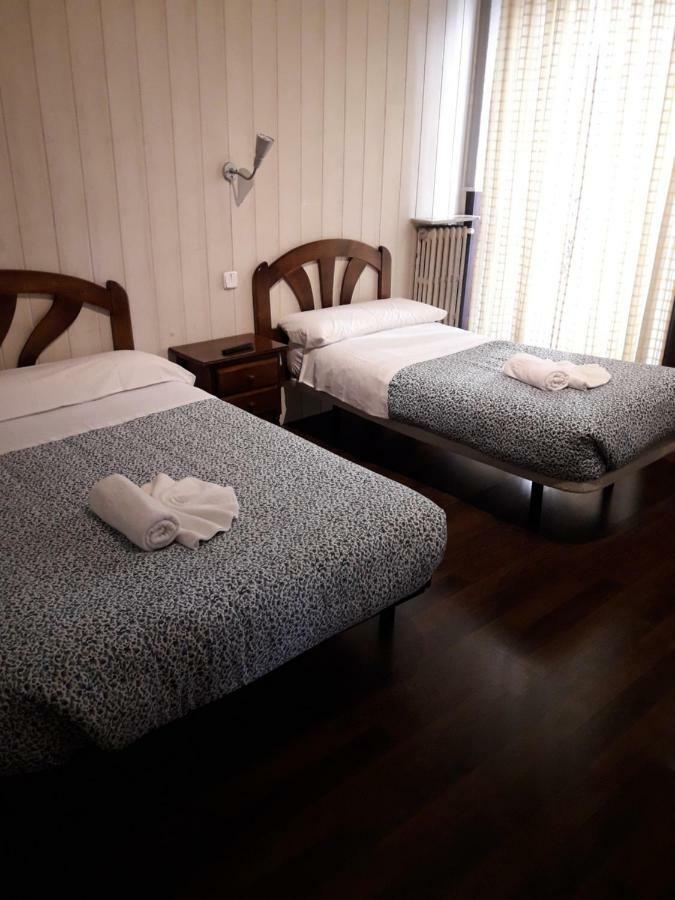 New Go Inn Madri Exterior foto